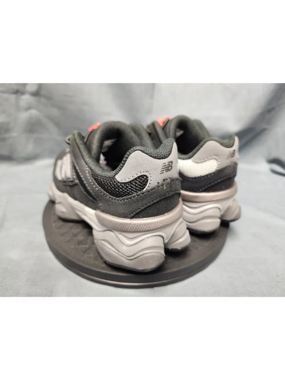 New Balance Toddlers 9060 Sneakers Slip On IV9060BK Black Size 6 NEW NO BOX!